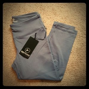NWT 90 Degree Leggings Size Large